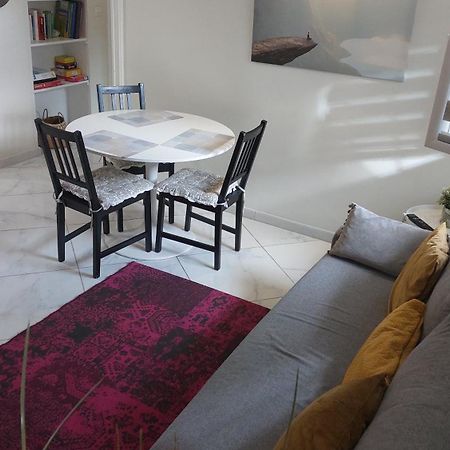 logement tout près du centre avec grand garage gratuit Nîmes Extérieur photo